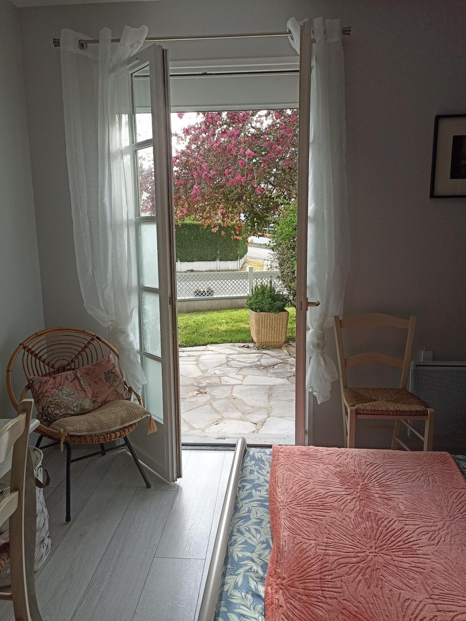 Entre 2 Chateaux Onzain Bagian luar foto